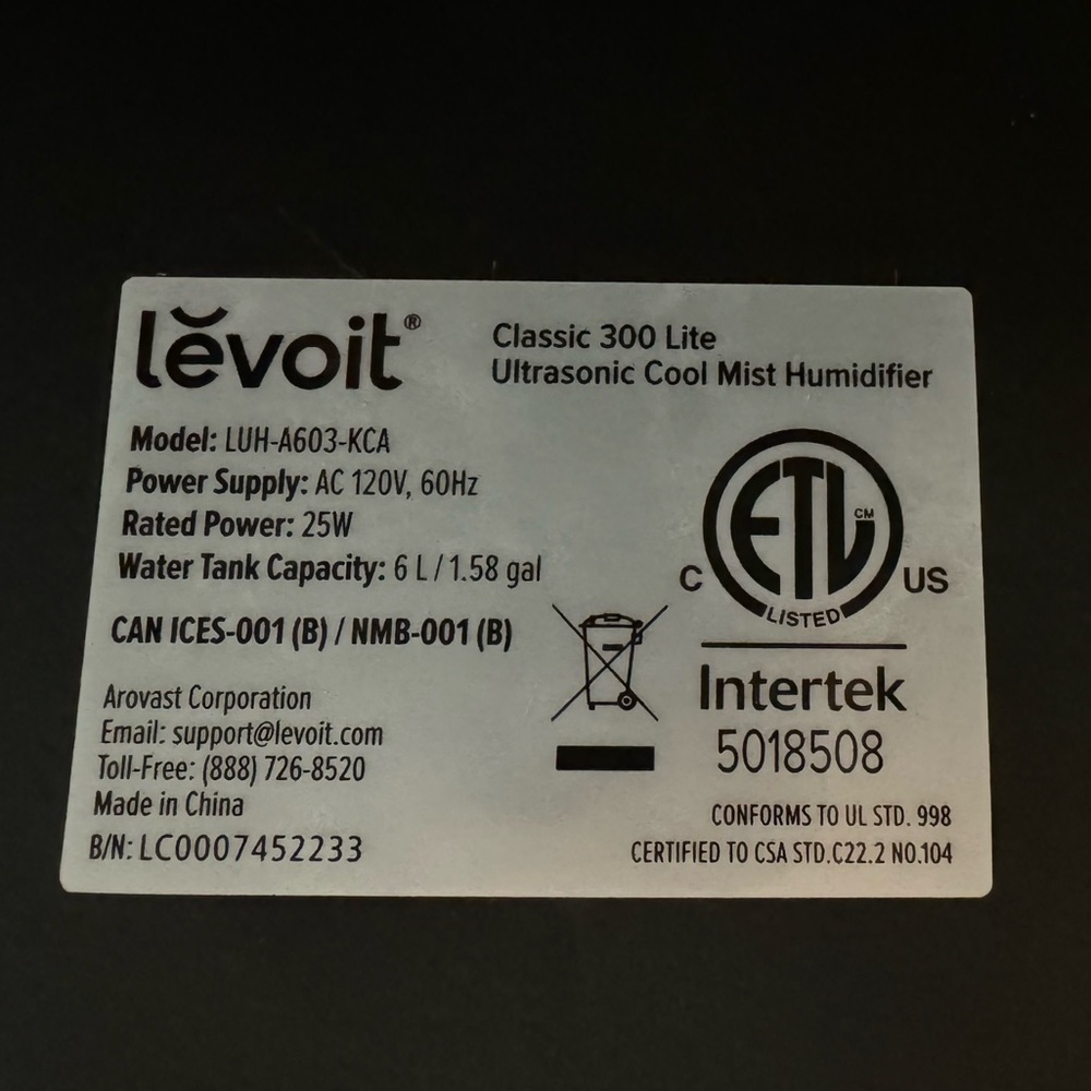 Levoit Humidifer - Picture 3 of 4